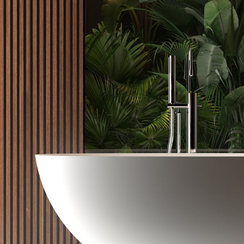 Baignoire autoportante en surface solide de 65 po avec trop-plein et bonde escamotable, blanc mat 
