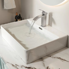 Robinet de lavabo de salle de bain à poignée unique certifié CUPC AISH 6,68 po