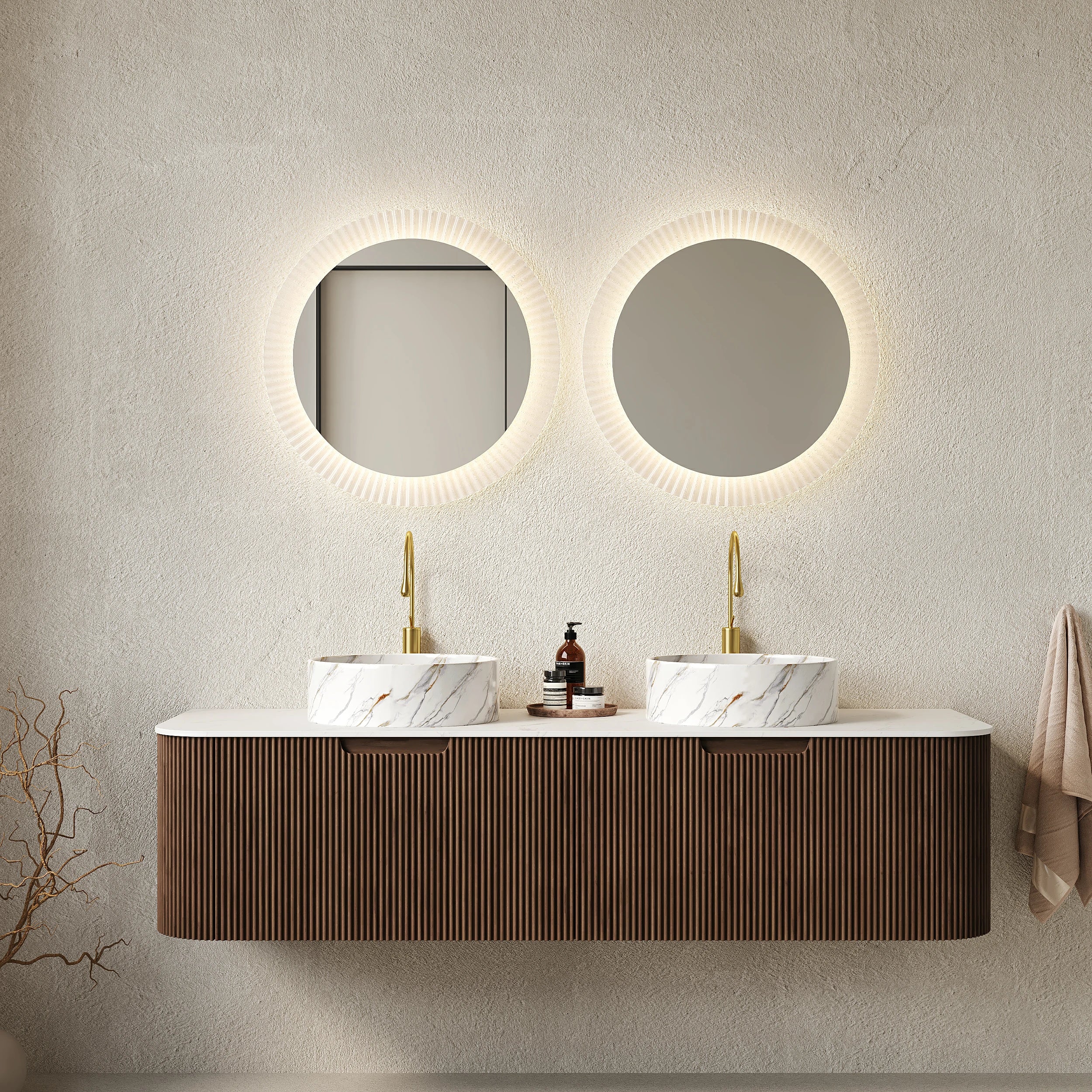 AISU Badezimmer-Waschtisch mit geschwungenen Kanten und gestreiftem Design, zur Wandmontage, mit weißem Keramikwaschbecken mit Steinmuster, vormontiert, Farbe dunkle Walnussholzmaserung